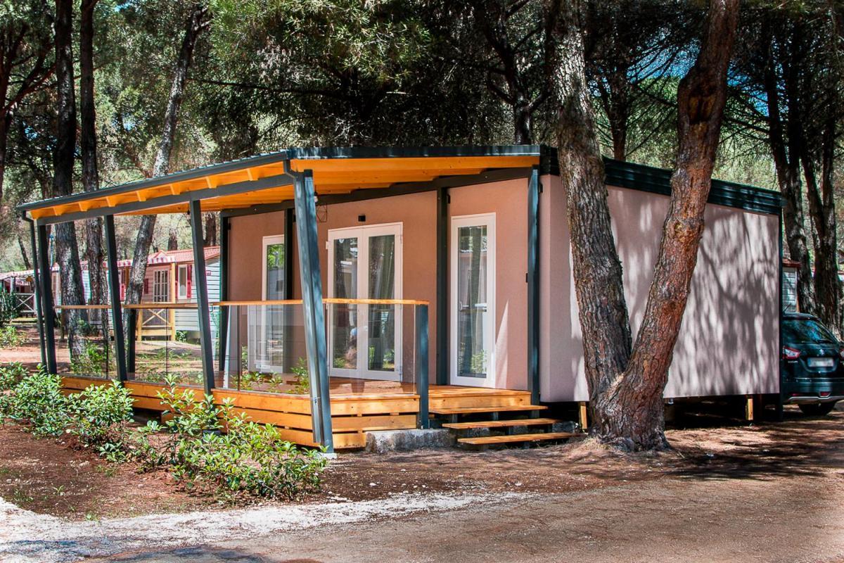 Lux Camp Bi Village, Mobile Home Villa Buba Fažana Exterior foto